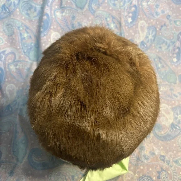 David& David Brown Fur Pillbox, Hat With Bows, Vintage Women's - Picture 4 of 10